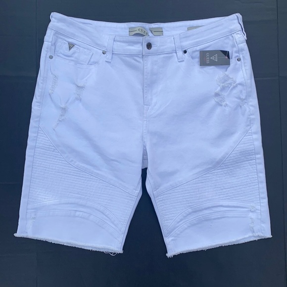 Brand New GUESS White Slim Short SZ 38 - Picture 2 of 10